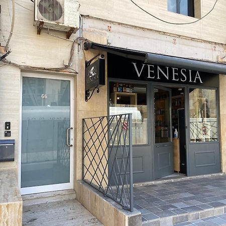 Sliema 2-Bedroom Central Apartments And Penthouse With Jacuzzi Экстерьер фото