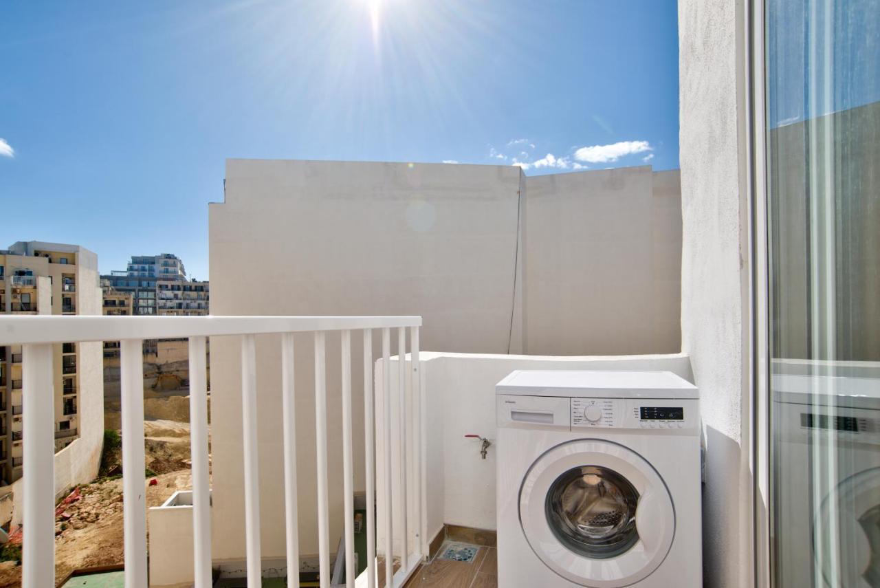 Sliema 2-Bedroom Central Apartments And Penthouse With Jacuzzi Экстерьер фото